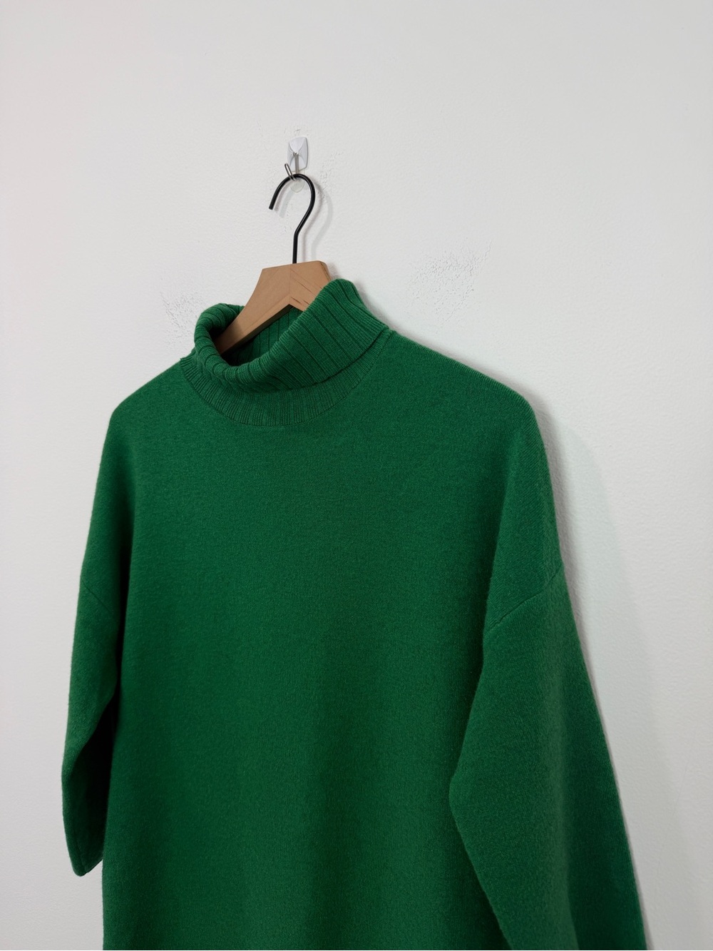 Tuckernuck Pomander Place Green Vivianne Dress Sweater Knit Size Medium - Picture 5 of 8